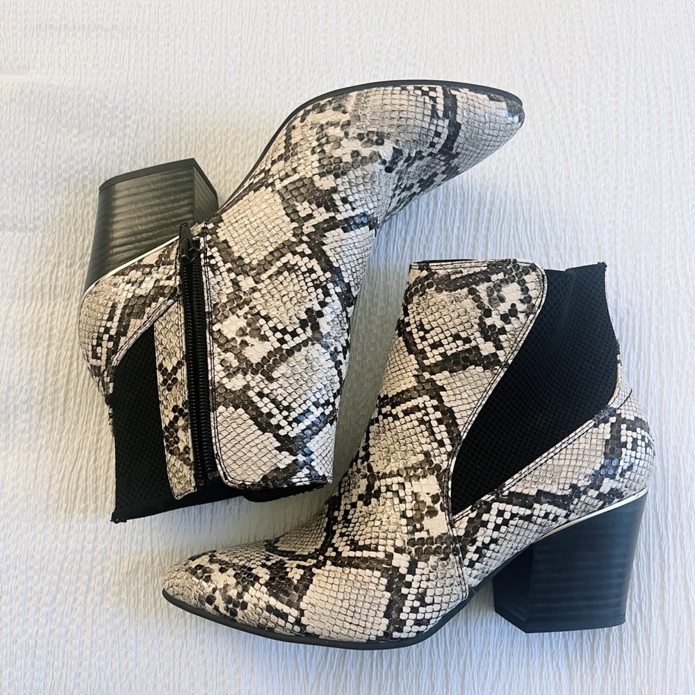 Snake print pointed toe booties